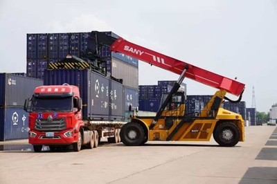 中老鐵路老撾段貨運(yùn)量穩(wěn)步增長，上半年發(fā)送貨物300萬噸